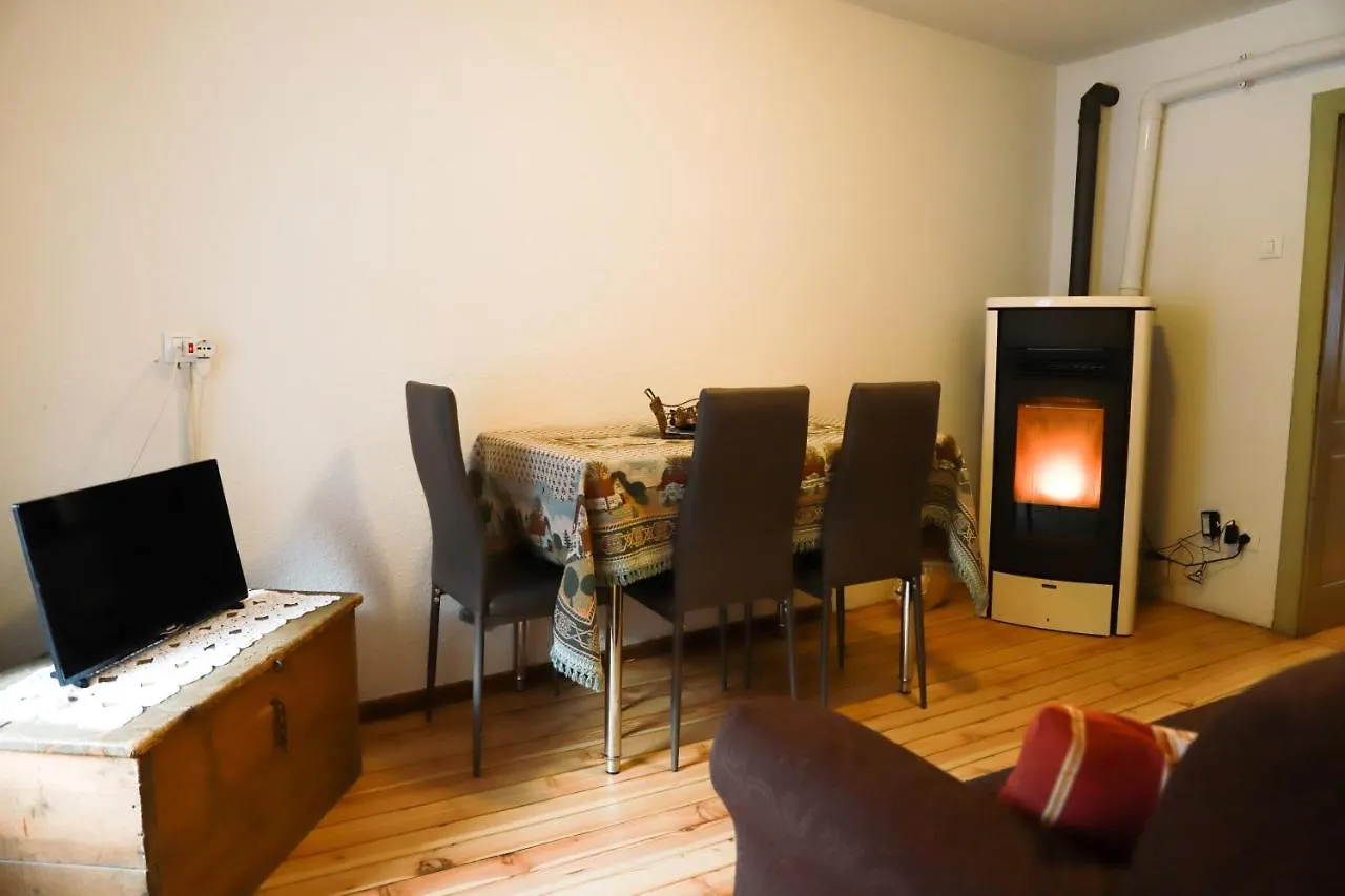 Apartamento Col De Rif Appartamento Storico Nelle Dolomiti Falcade
